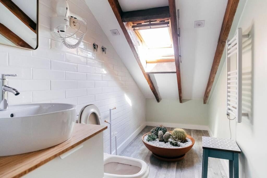 Homeabout Calle Mayor Studio Мадрид Экстерьер фото